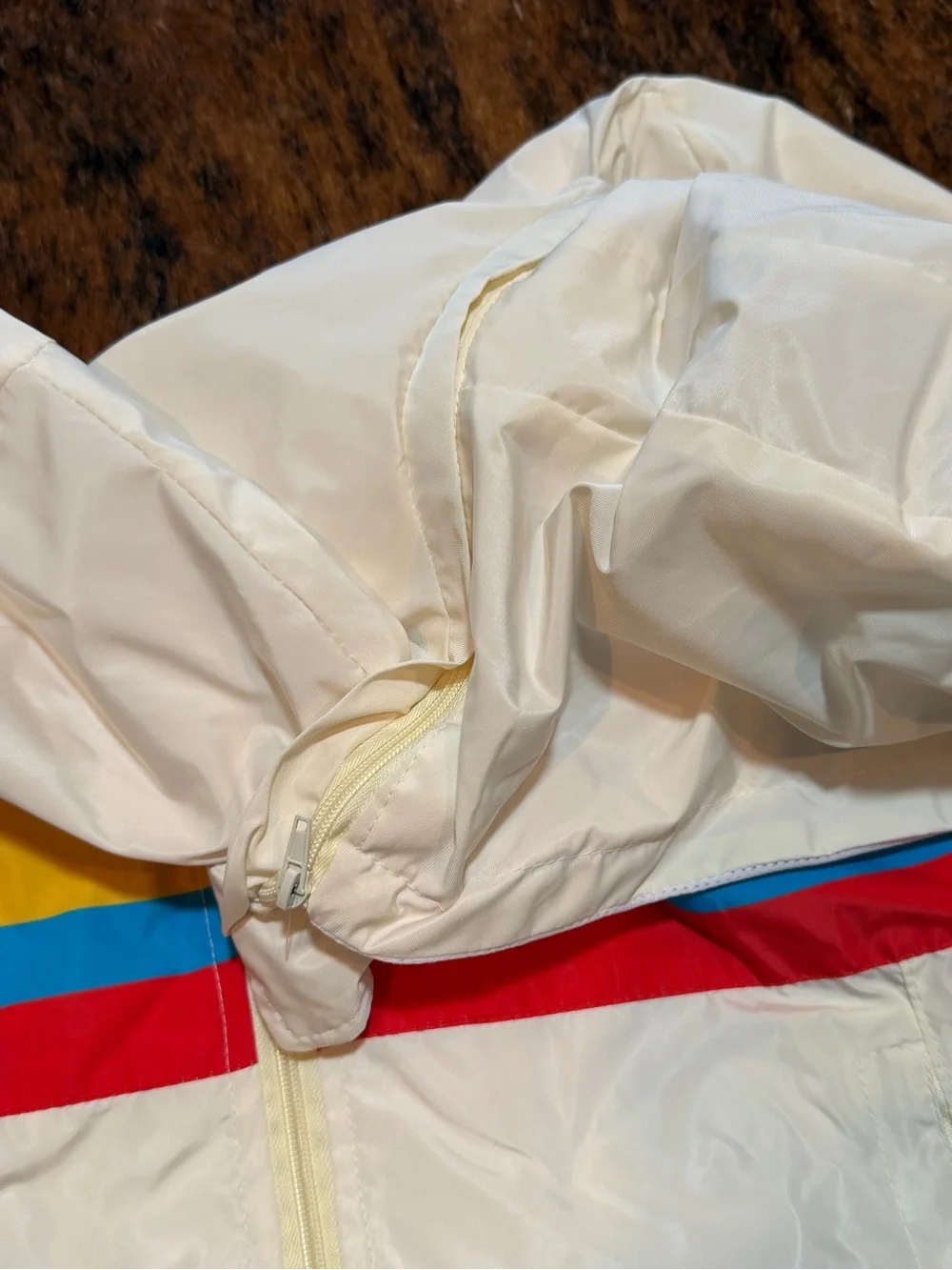 Vintage Adidas Colombia Soccer Jacket Mens M  White Yellow Blue Red Hooded RARE